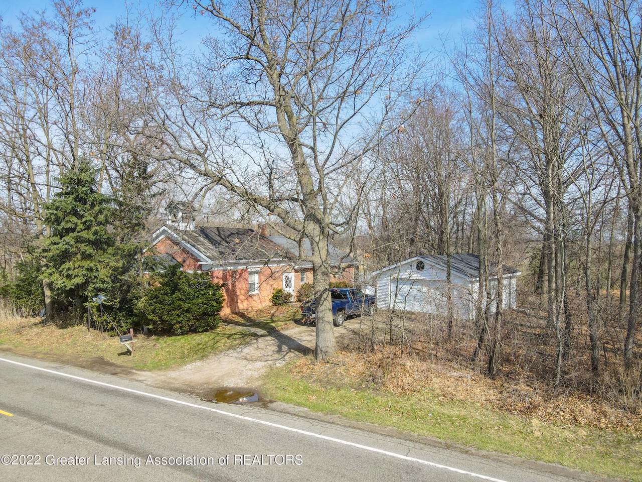 2124 Haslett Road - Photo 1