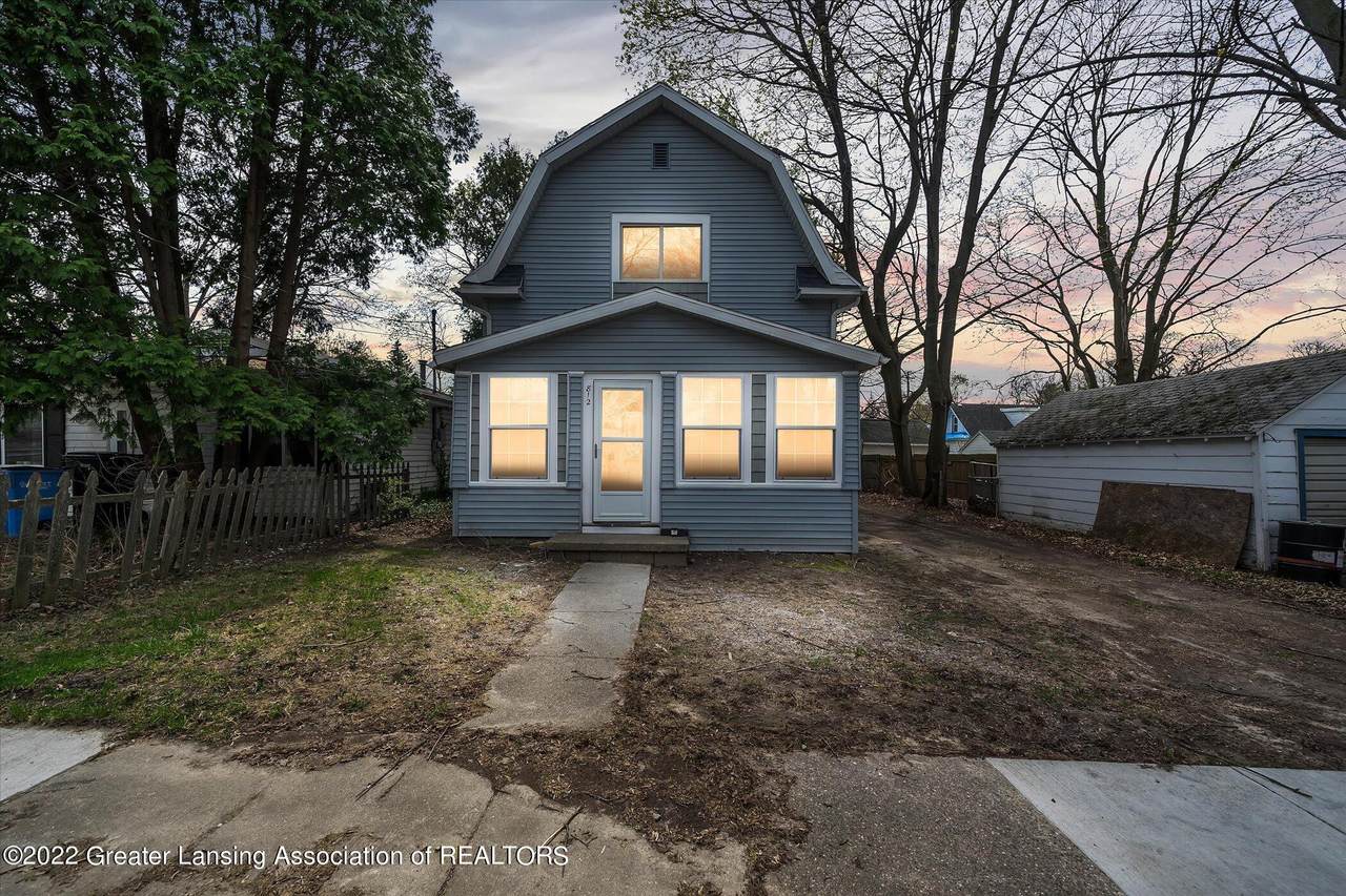 812 Kenwood Avenue - Photo 1