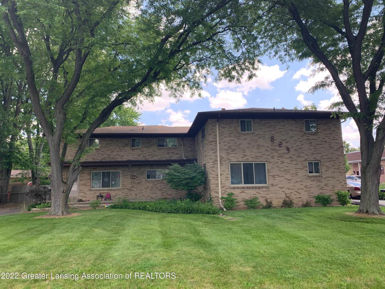 824 Thomas L Parkway - Photo 1