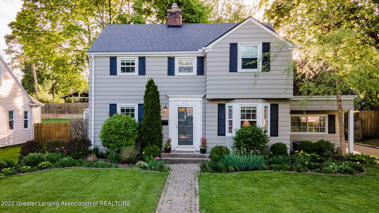 425 Cowley Avenue - Photo 1