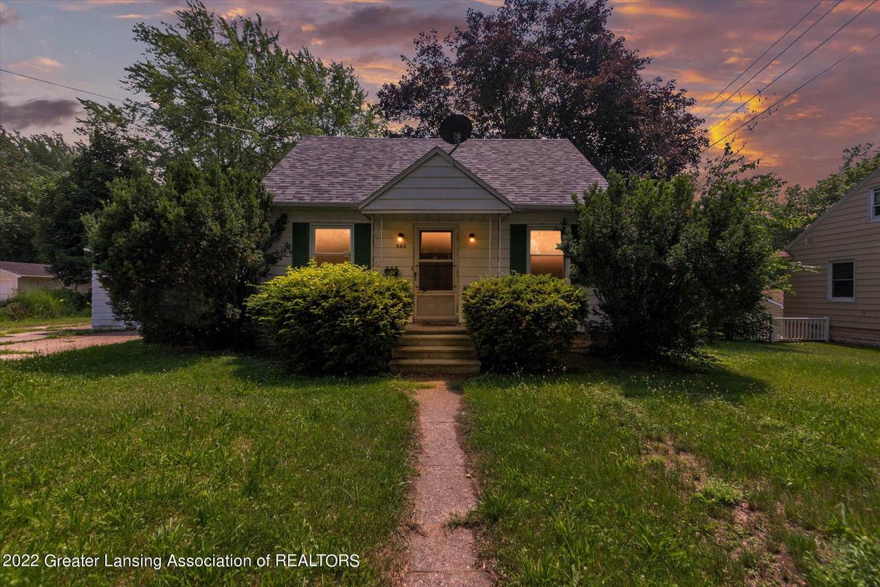 608 Lincoln Avenue - Photo 1