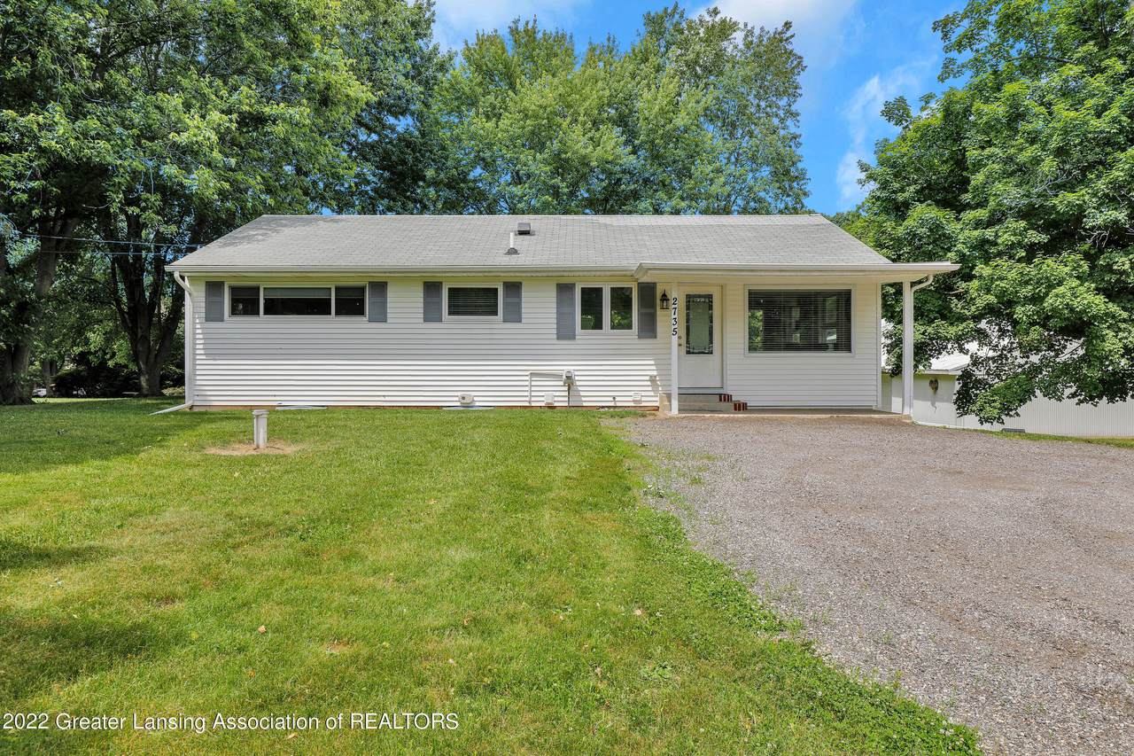 2735 Grand River Avenue - Photo 1
