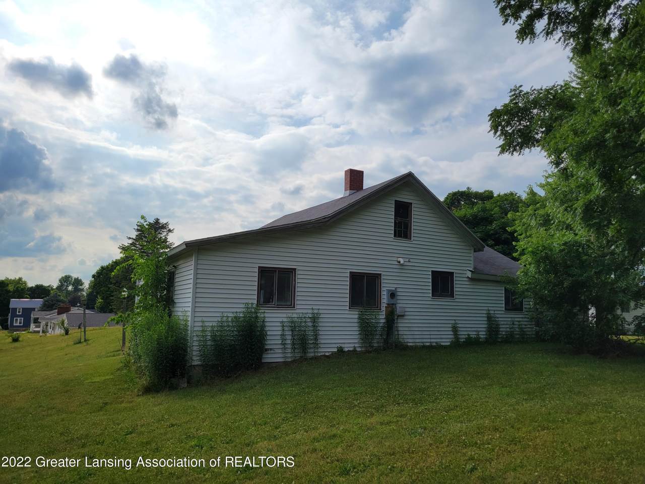 735 Looking Glass Avenue - Photo 1