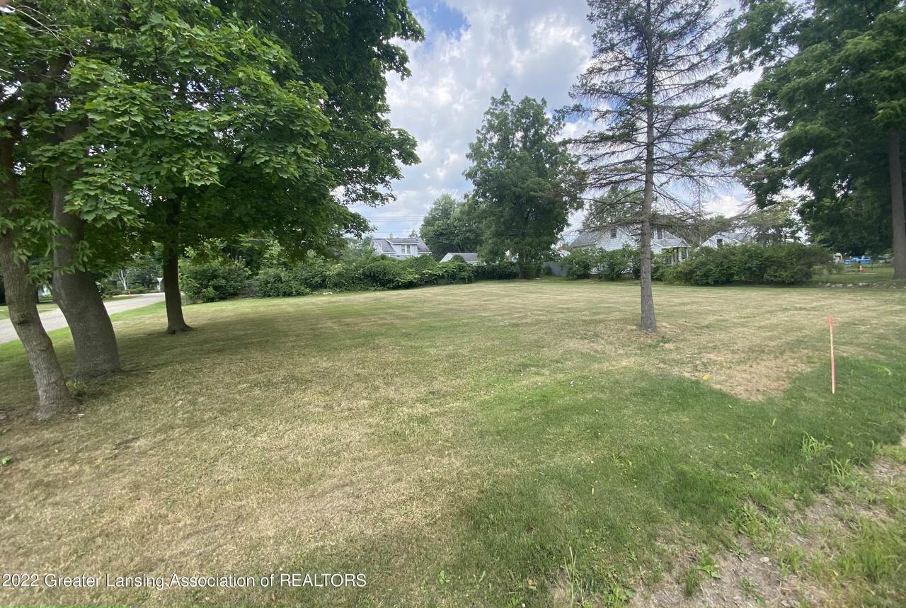 3201 Andrew Avenue - Photo 1