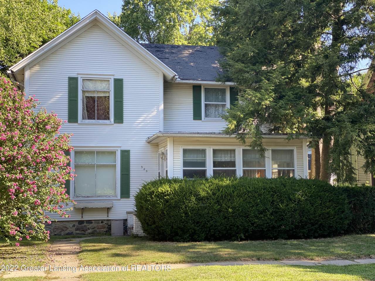 325 Lovett Street - Photo 1