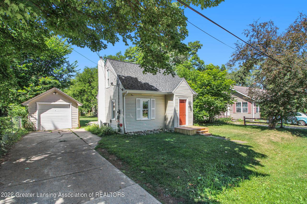6091 Rutherford Avenue - Photo 1