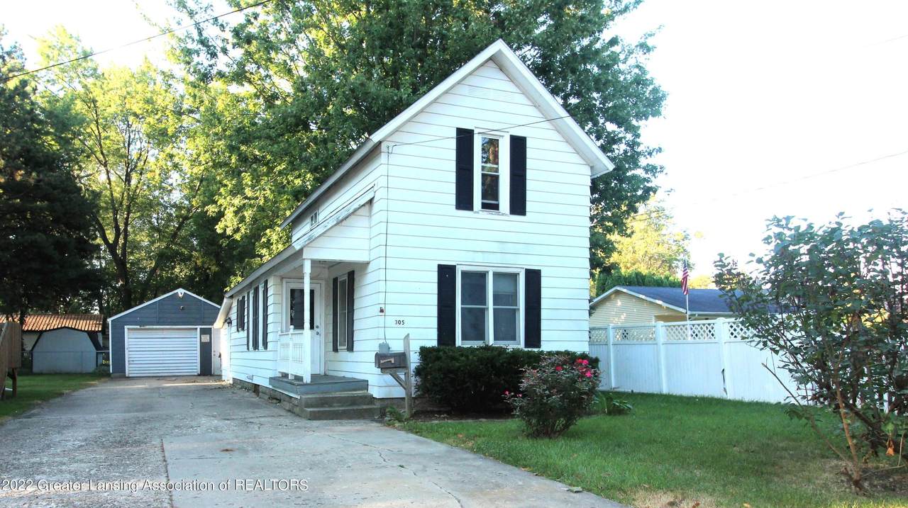 305 Lincoln Street - Photo 1