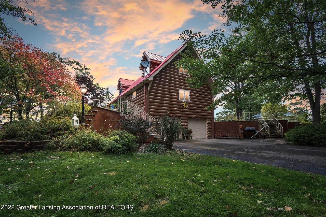 8390 Main Street - Photo 1