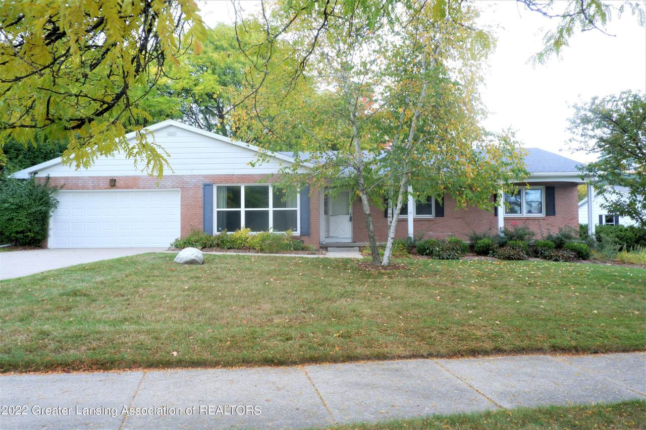 2978 Crestwood Drive - Photo 1