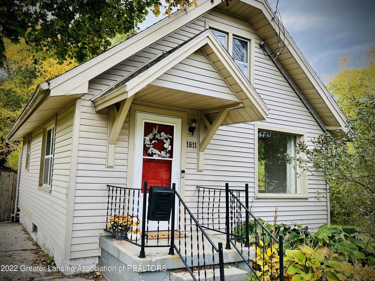 1811 Vermont Avenue - Photo 1
