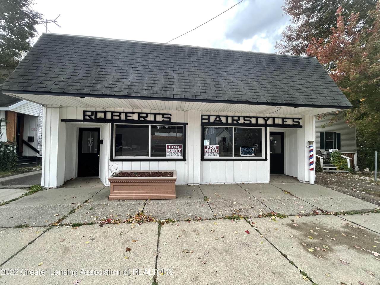 719 Saginaw Street - Photo 1