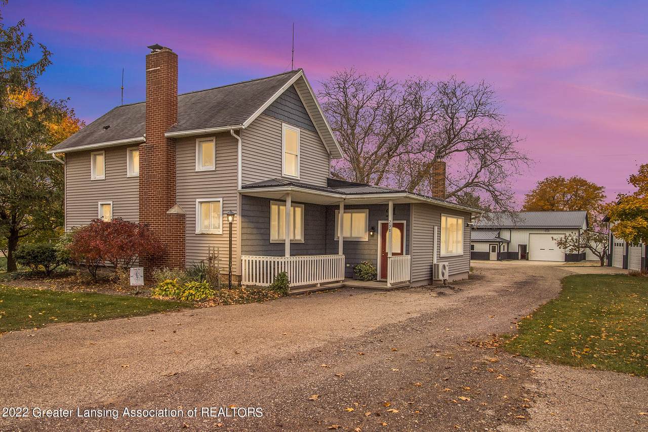 298 Roosevelt Road - Photo 1