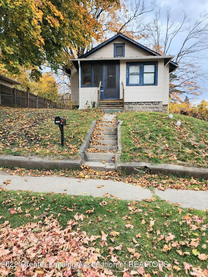 1535 Lansing Avenue - Photo 1