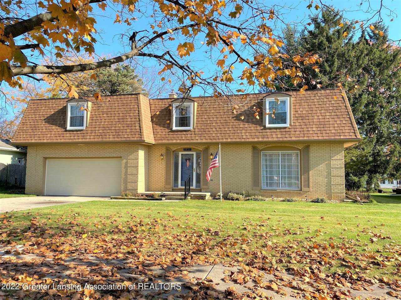 5934 Shadowlawn Drive - Photo 1