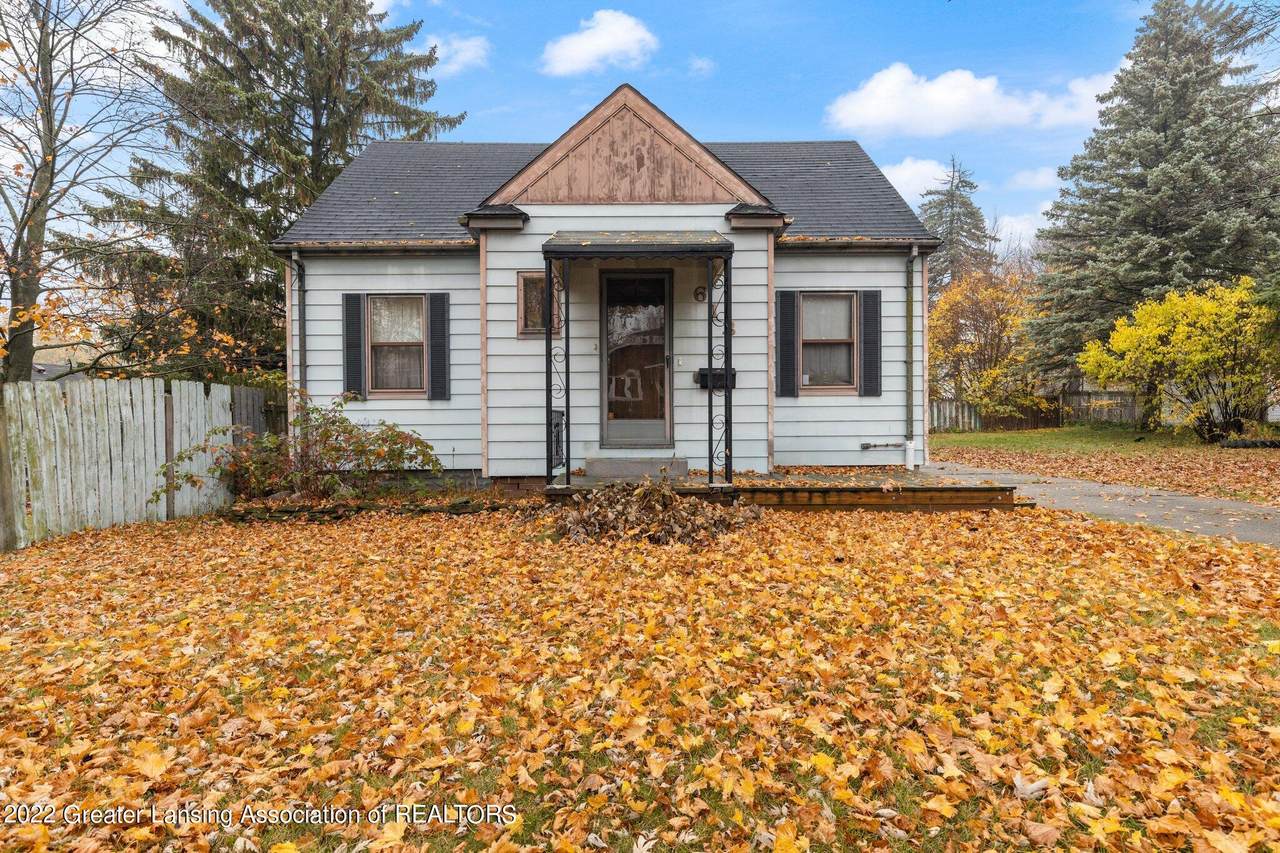 613 Denver Avenue - Photo 1