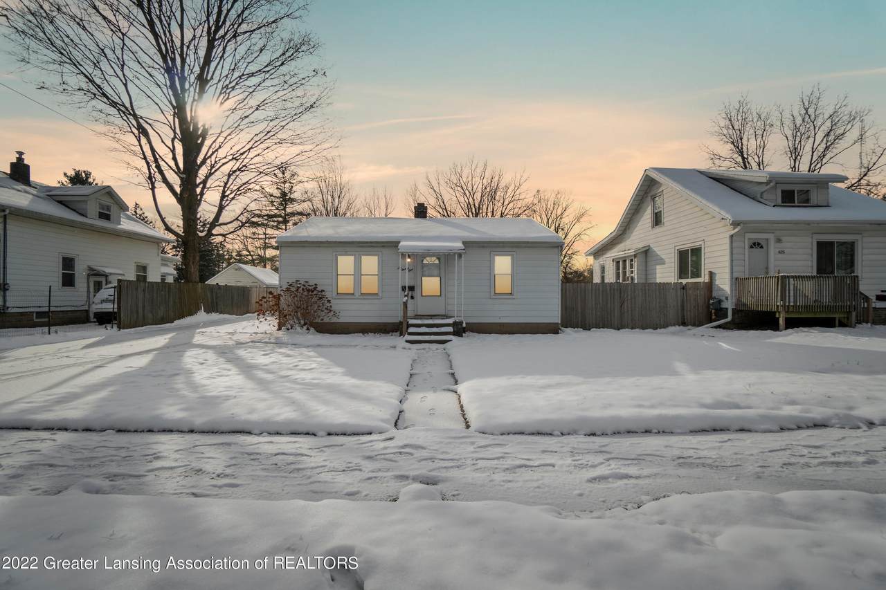 621 Berry Avenue - Photo 1