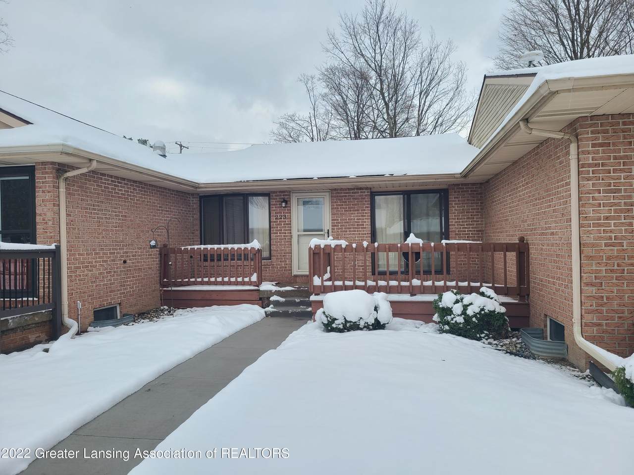 223 Bonnie Brook Drive - Photo 1