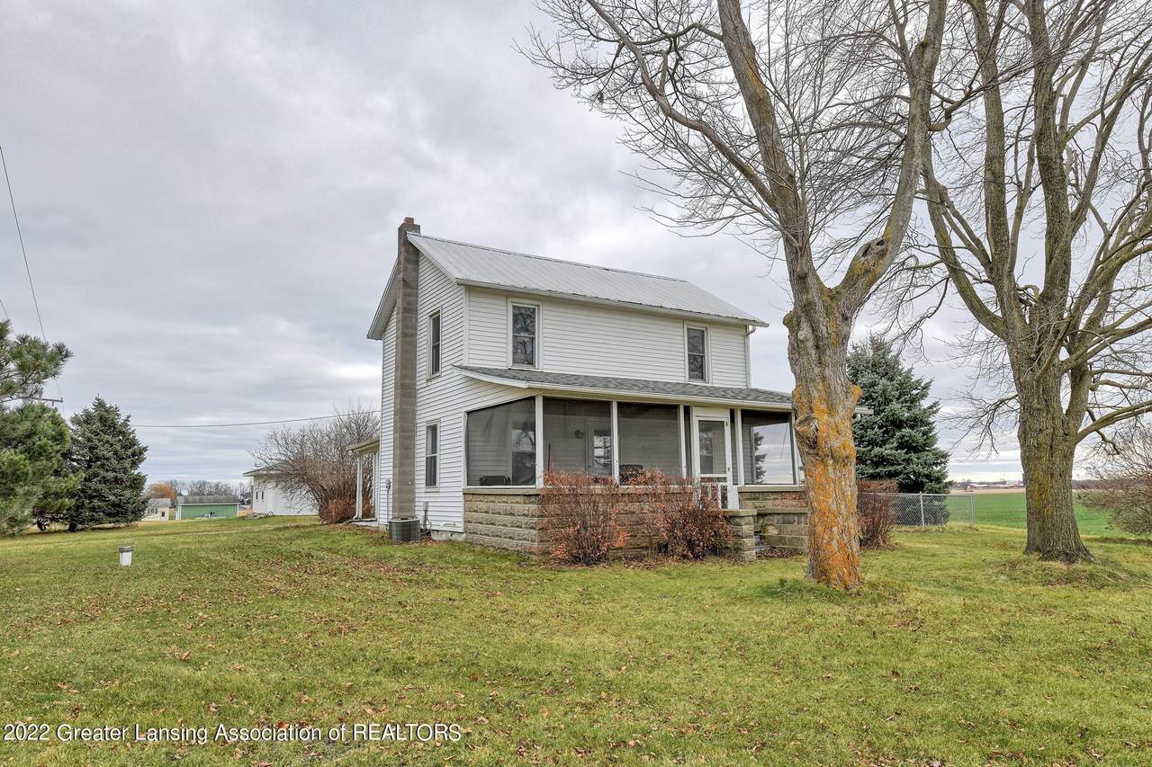 9546 Barnes Road - Photo 1