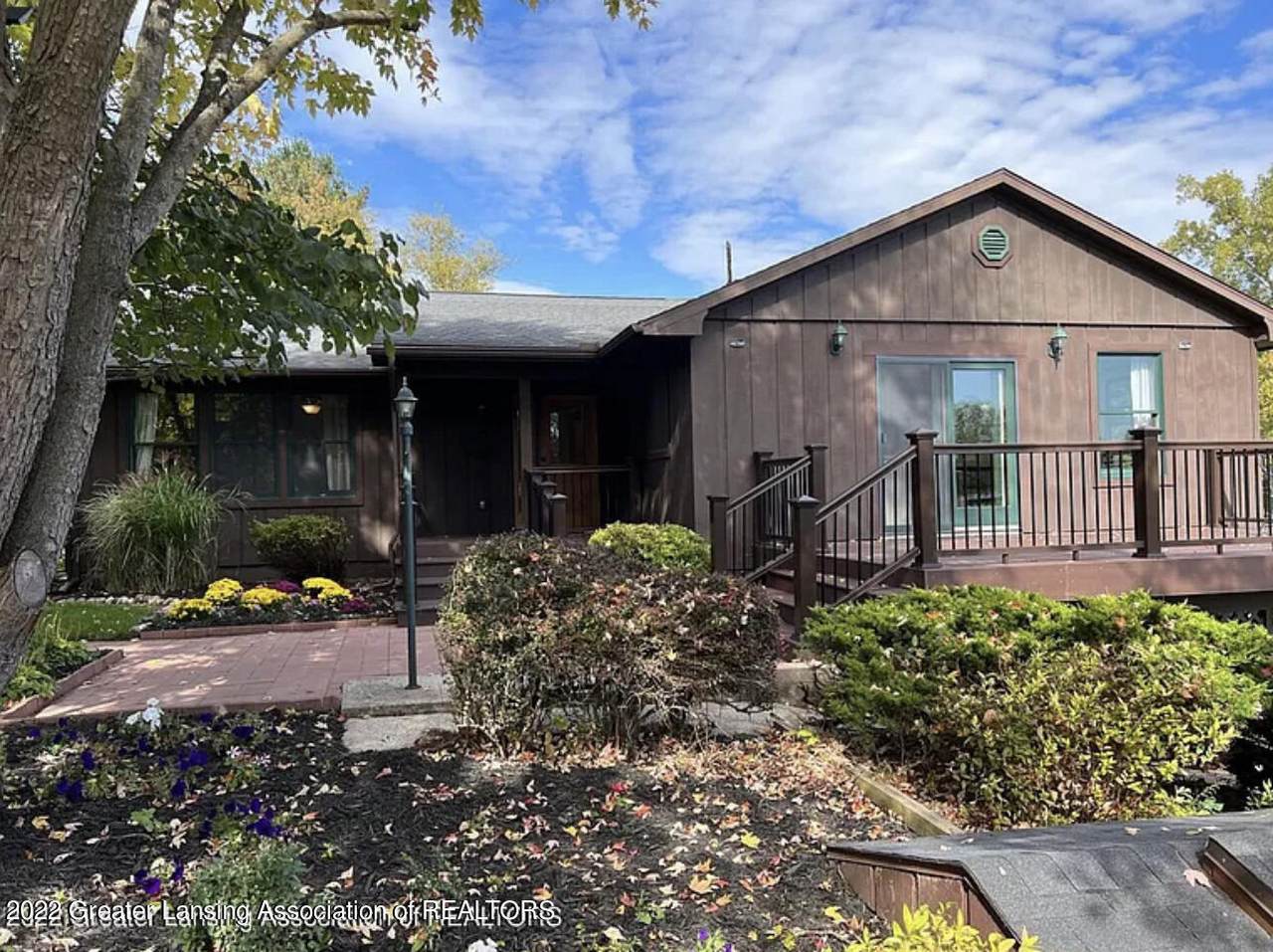 8726 Lawrence Highway - Photo 1
