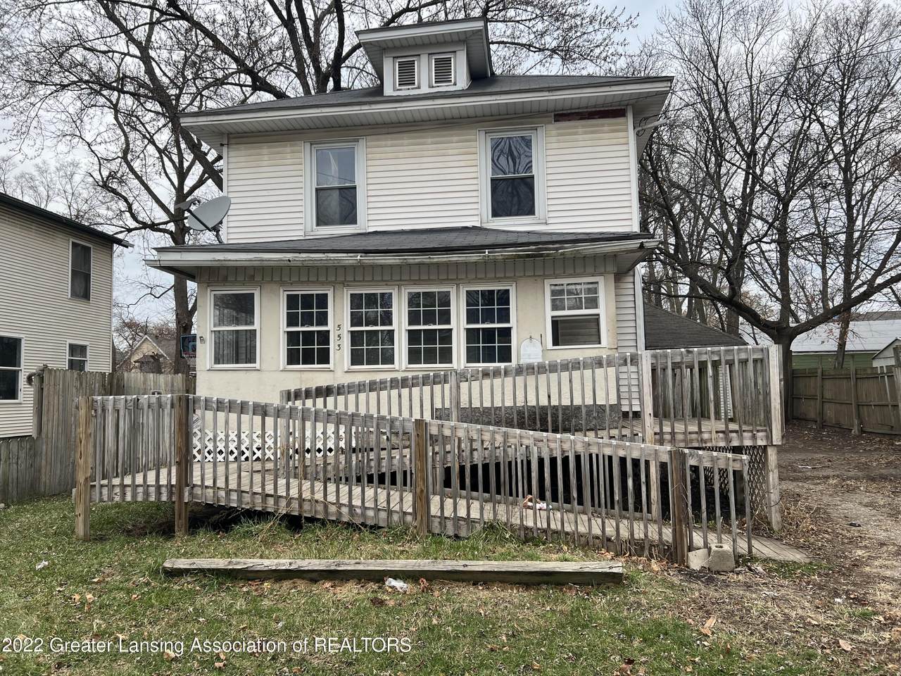 553 Isbell Street - Photo 1
