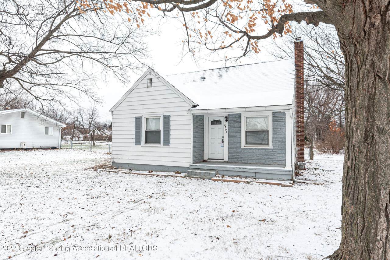 2704 Holmes Road - Photo 1