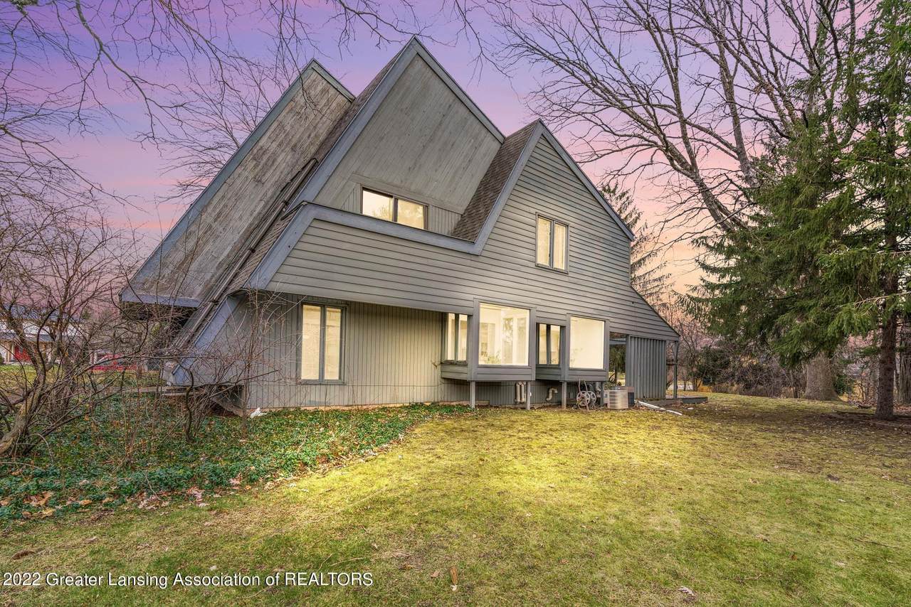 925 Whittier Drive - Photo 1