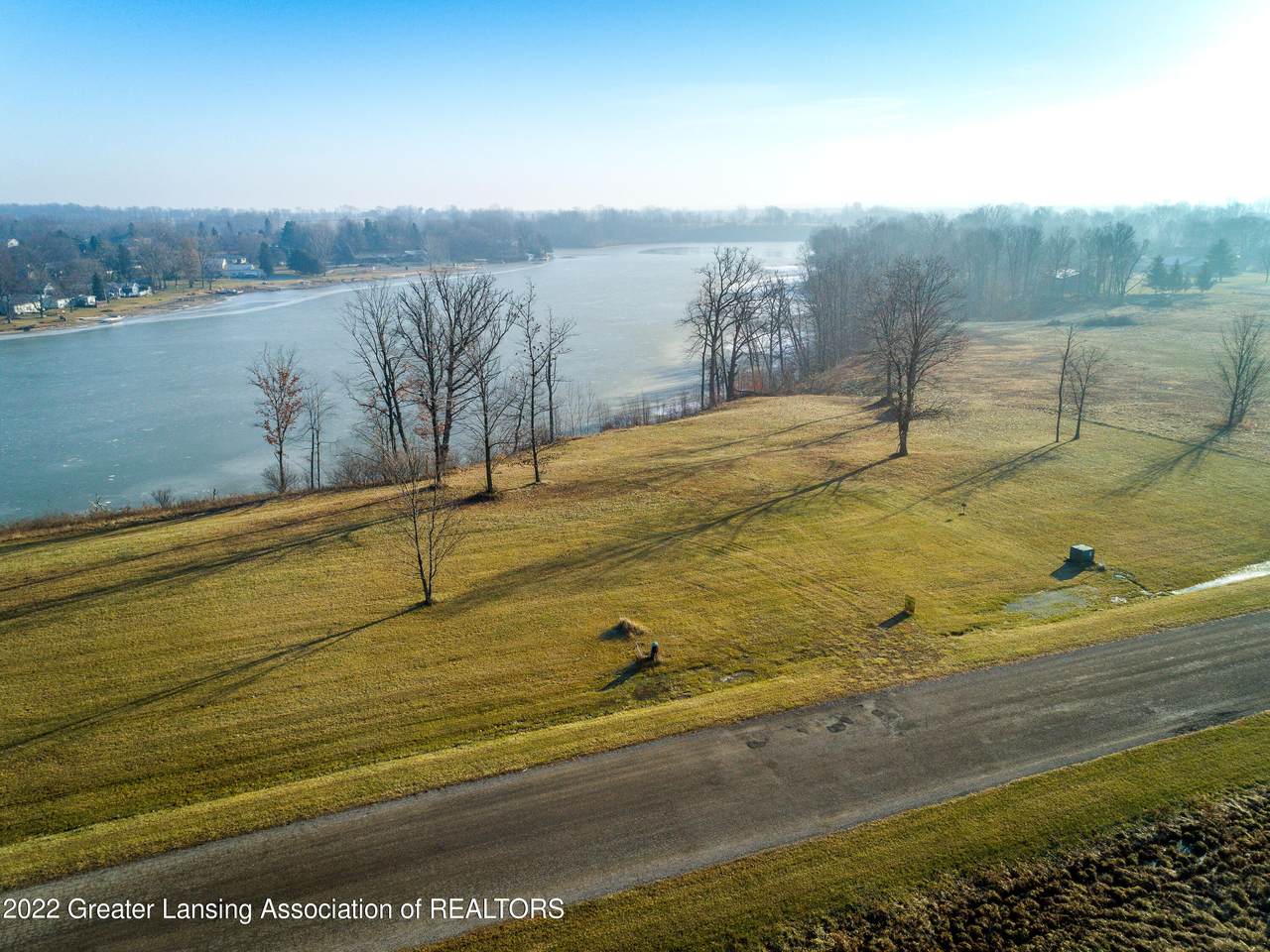 449 Lakeside Drive - Photo 1