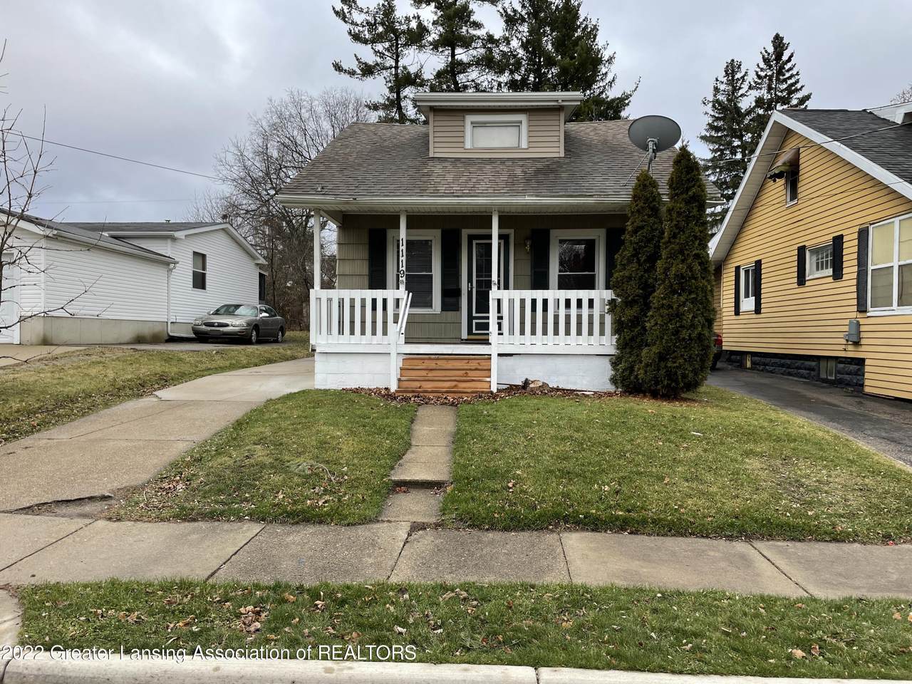 1119 Goodrich Street - Photo 1