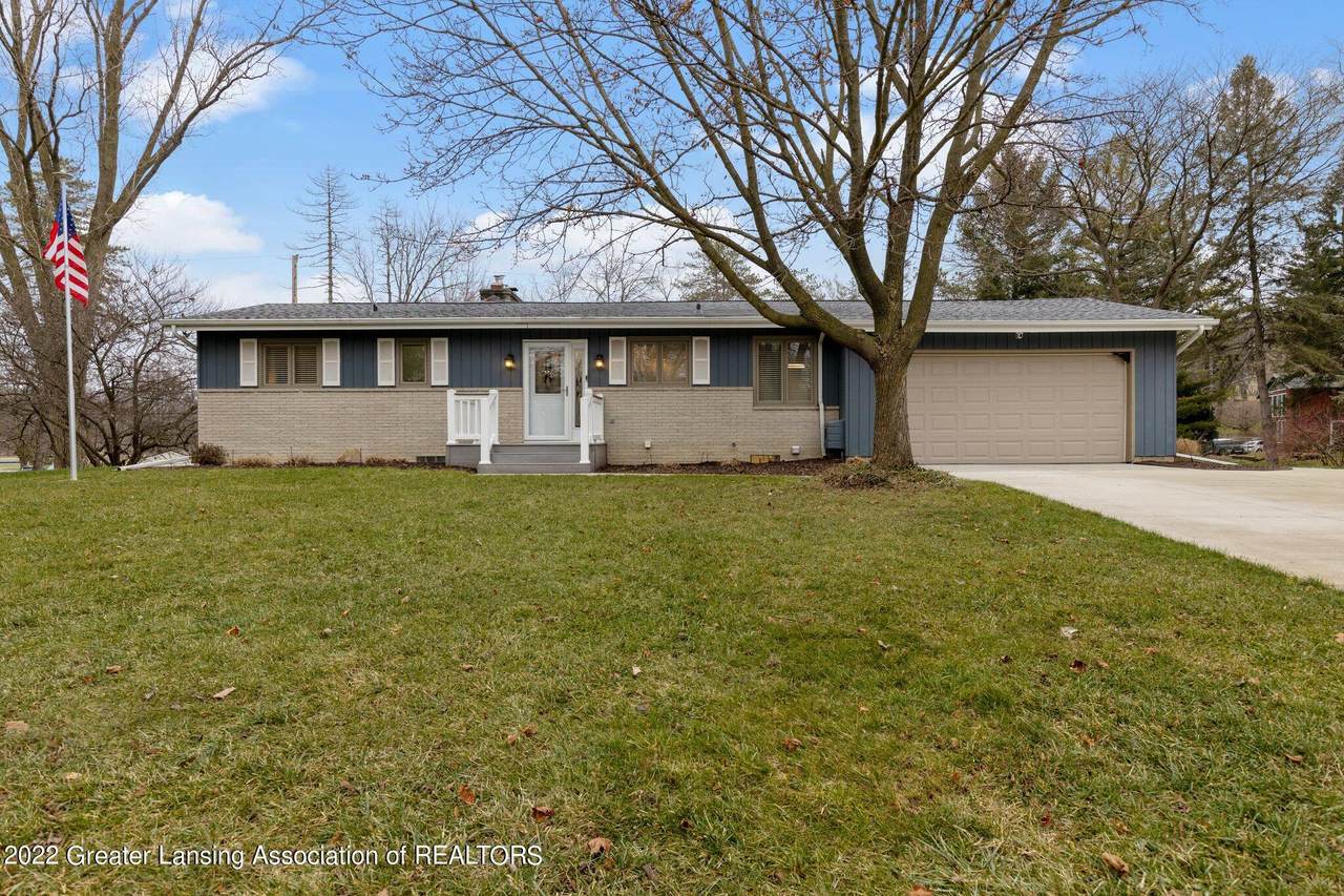 4614 Grandwoods Drive - Photo 1