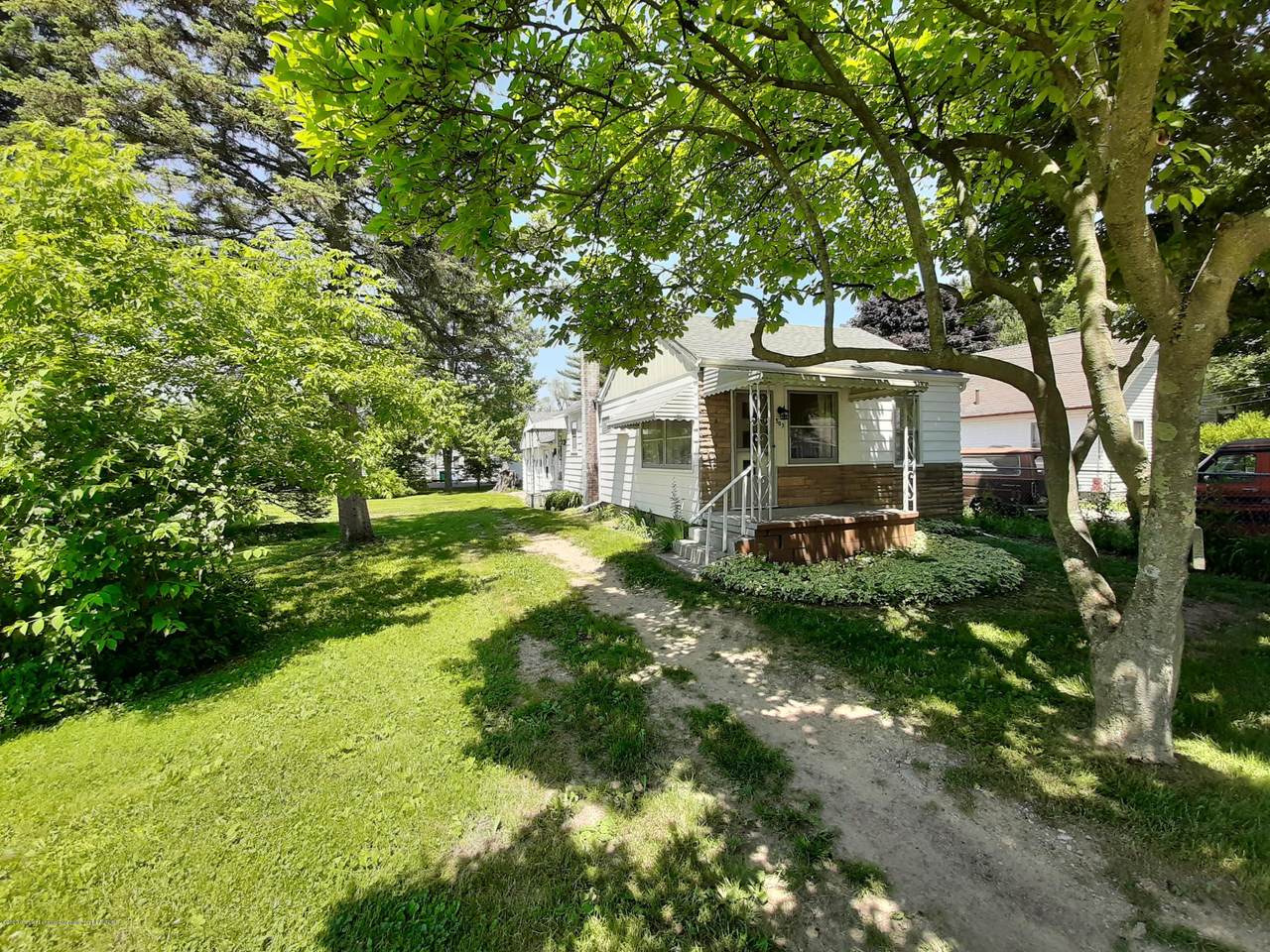 507 Frederick Avenue - Photo 1