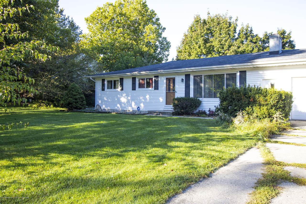 302 Leland Place - Photo 1