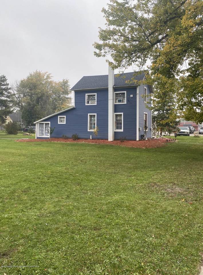 903 State Street - Photo 1