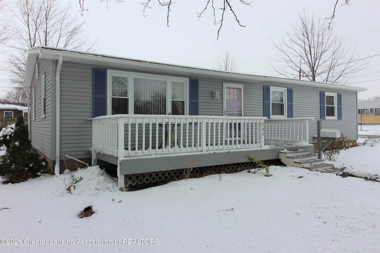 706 Oakland Street - Photo 1