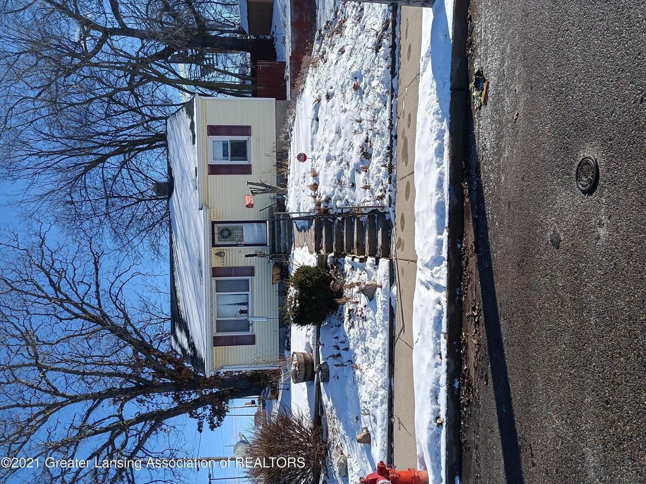 1934 Thompson Street - Photo 1