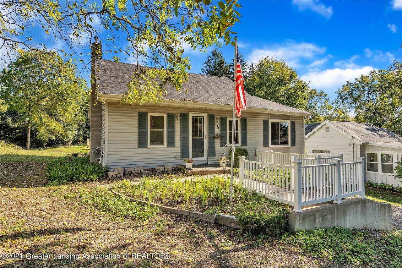 524 Wood Street - Photo 1