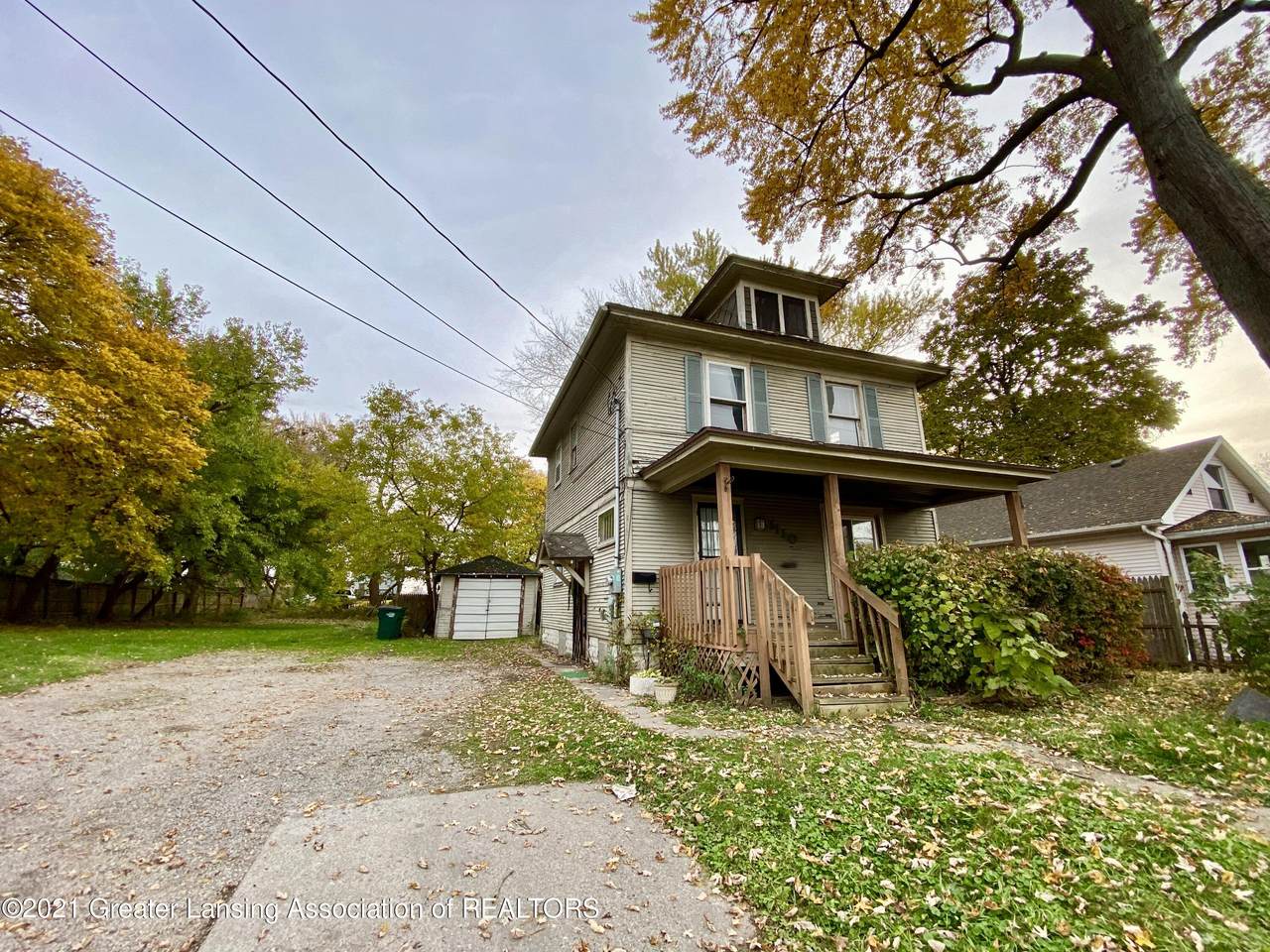 1110 Saginaw Street - Photo 1