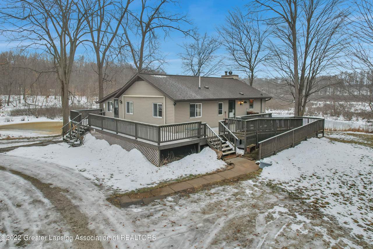11226 Grand River Avenue - Photo 1