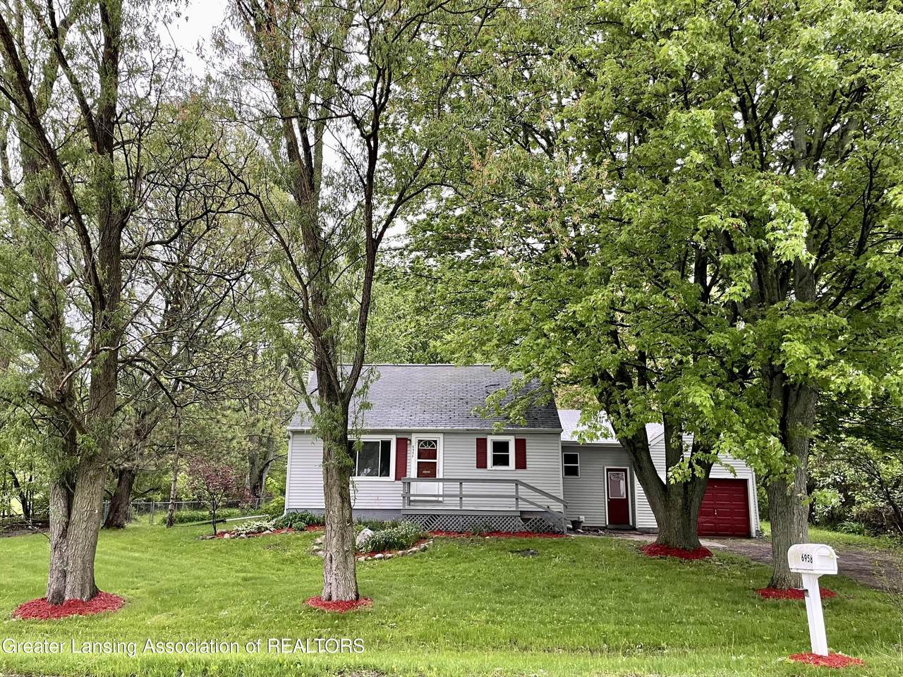 6958 Williams Road - Photo 1