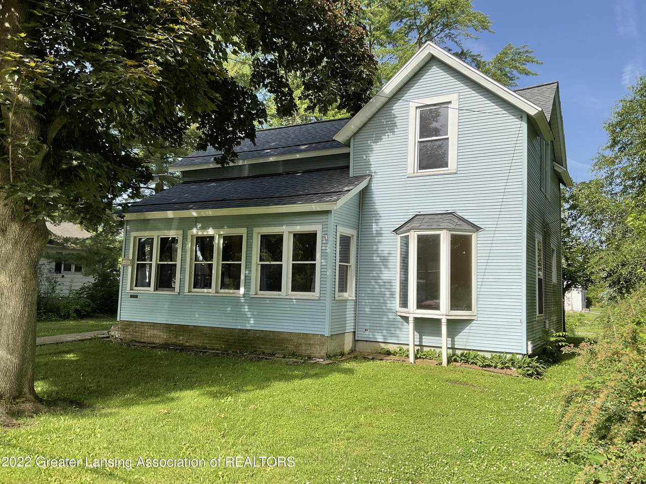 411 Elizabeth Street - Photo 1