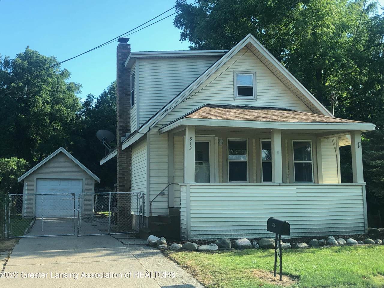 812 Edison Avenue - Photo 1