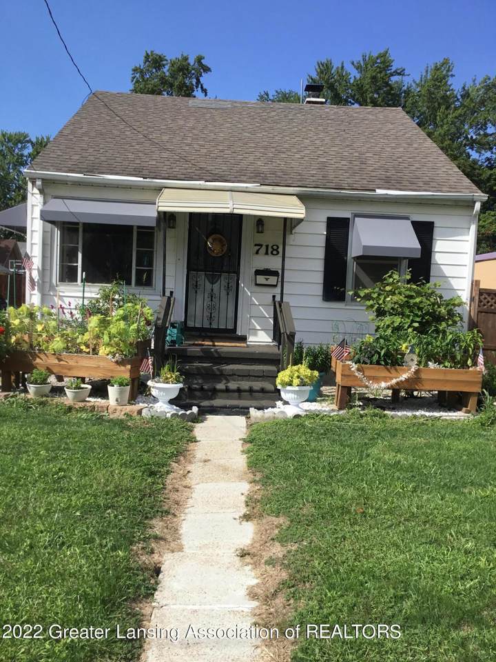718 Mt. Hope Avenue - Photo 1