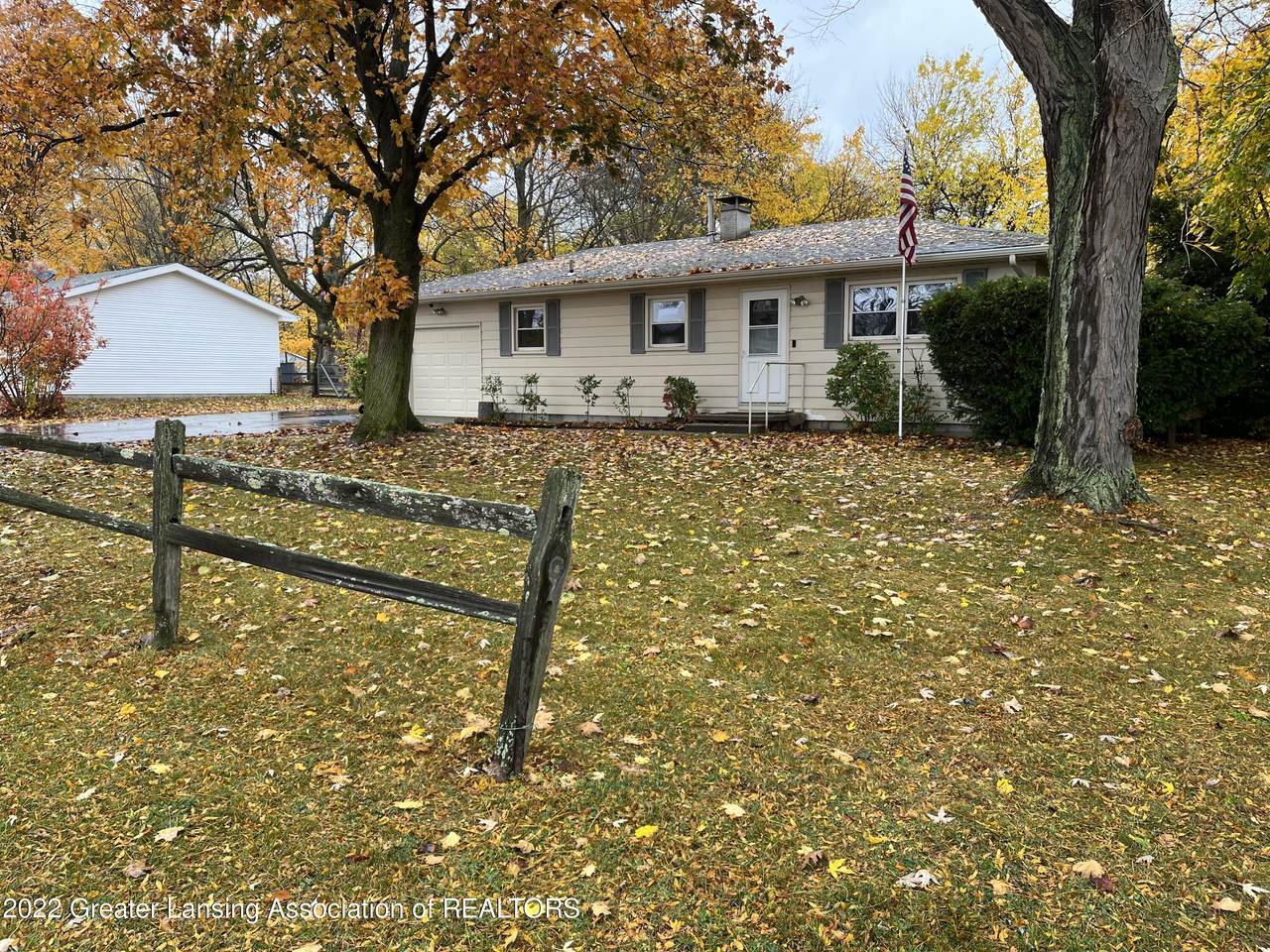 613 Forest Street - Photo 1