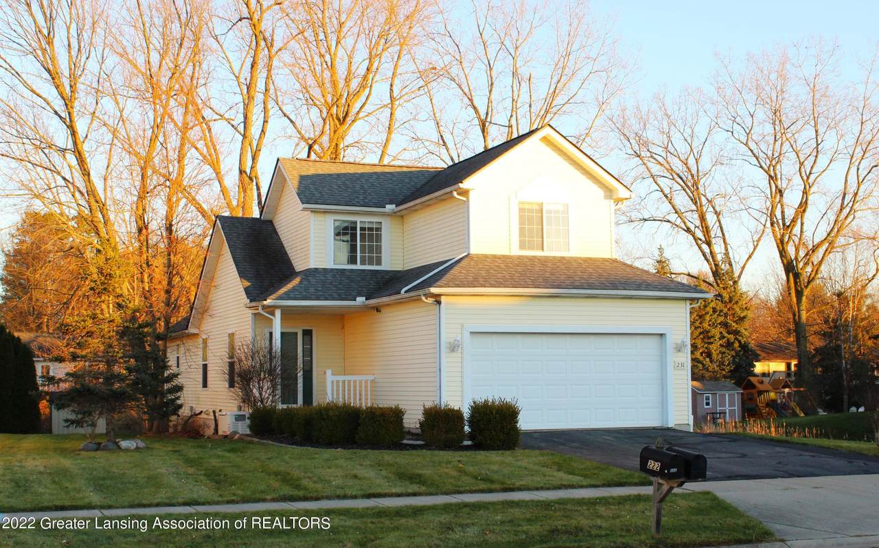 231 Coventry Ln - Photo 1