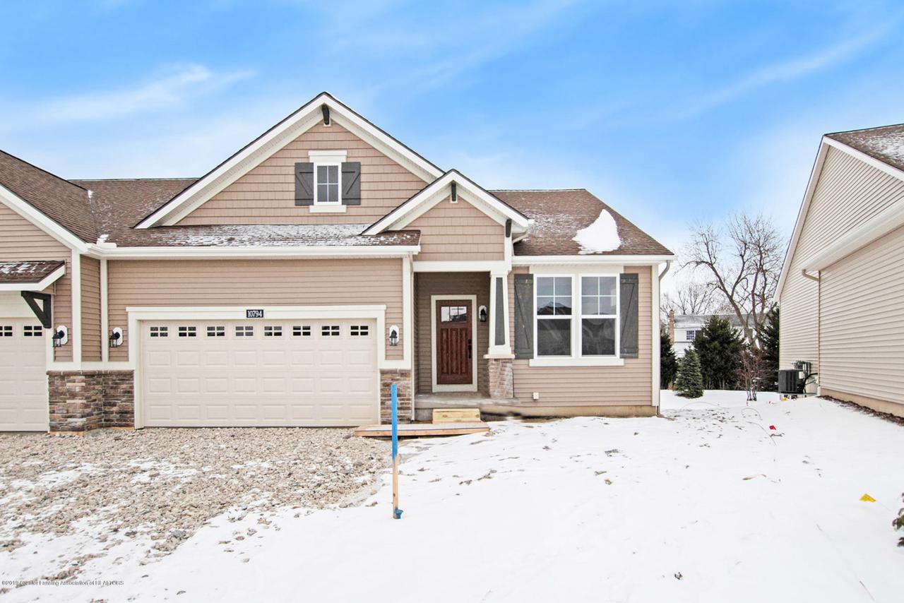 10794 Canterbury Lane - Photo 1