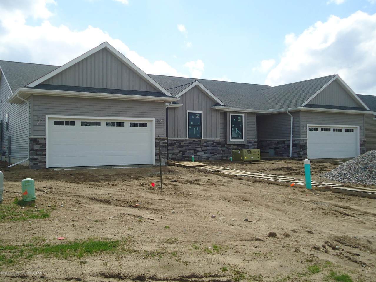 148 Vansickle Drive - Photo 1 148 Vansickle Drive - Photo 1