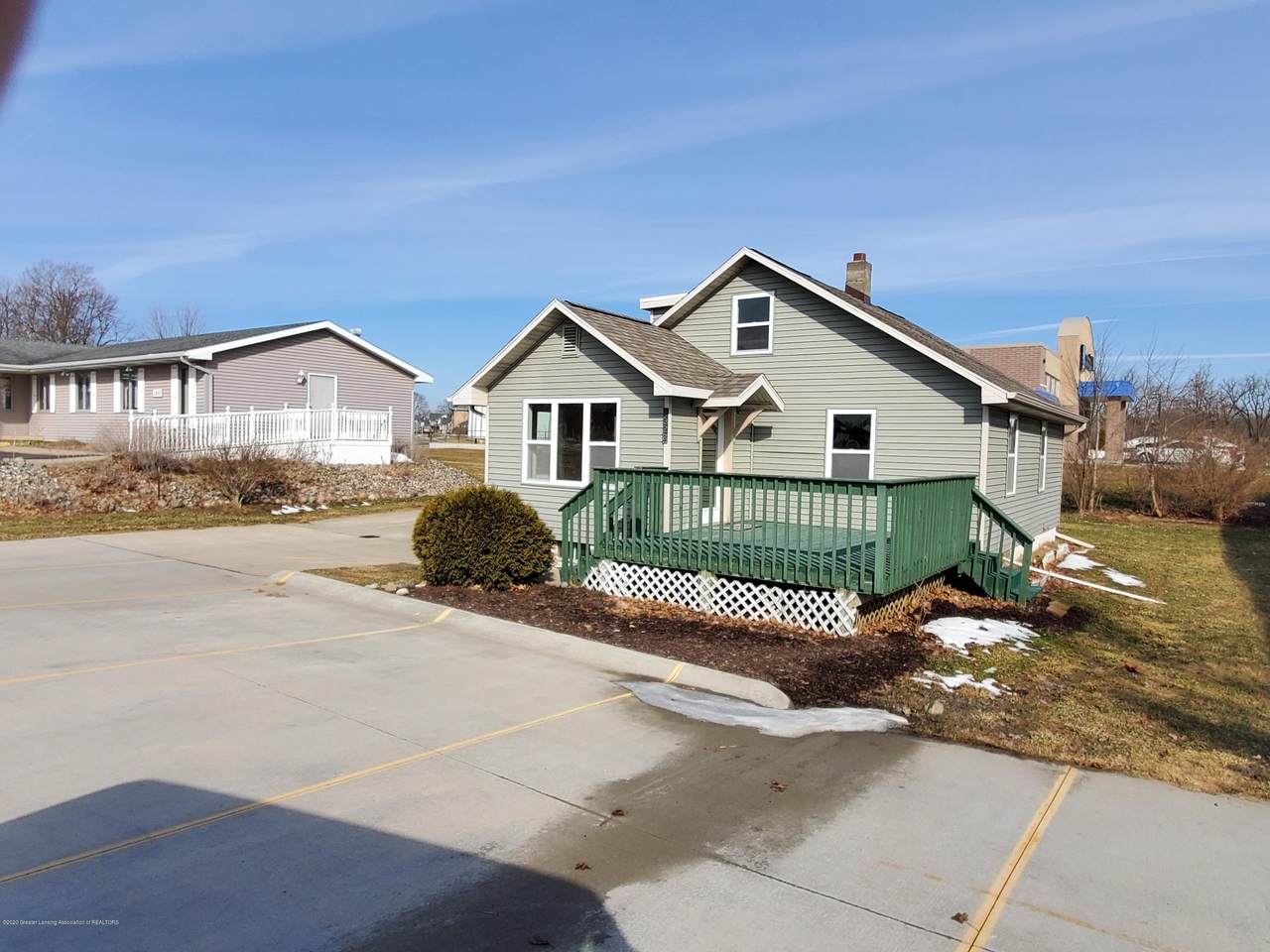 1323 Bridge Street - Photo 1