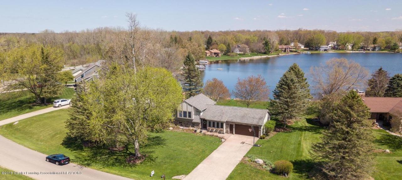 9343 Scenic Lake Drive - Photo 1