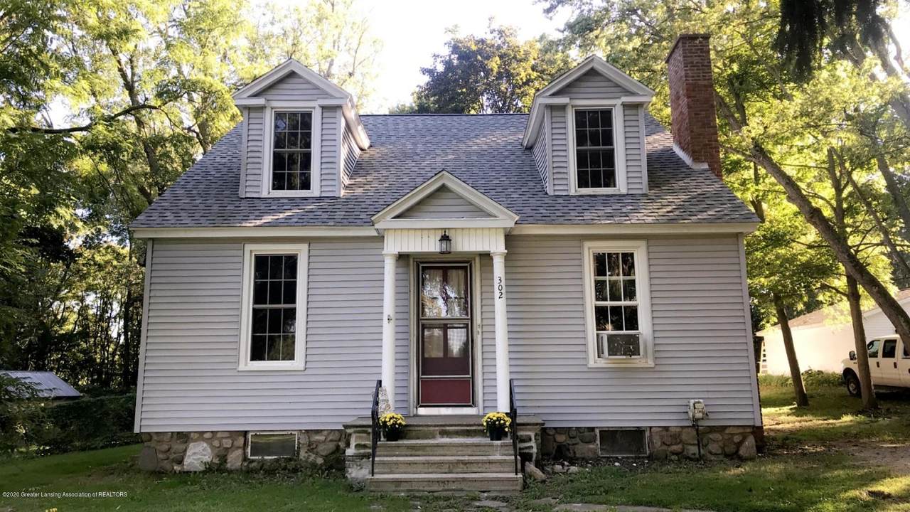 302 Yale Street - Photo 1