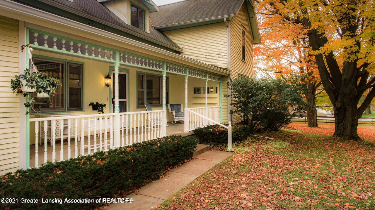 445 Haslett Road - Photo 1