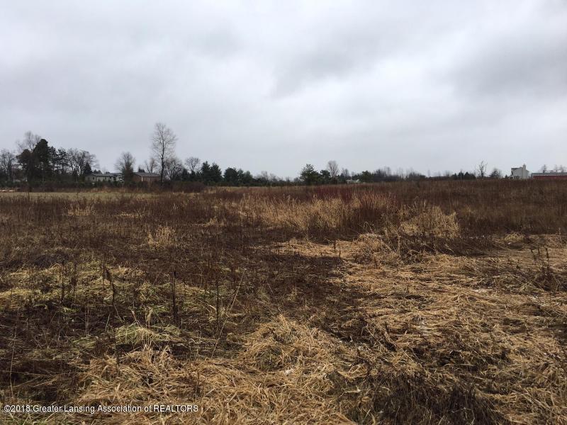 7443 Howe - Photo 1